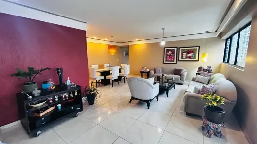 Apartamento com 4 Quartos à venda, 202m² no Casa Forte, Recife
