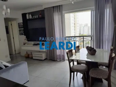 Apartamento com 3 Quartos à venda, 84m² no Vila Sofia, São Paulo