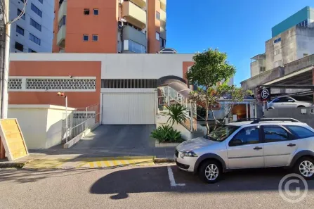 Apartamento com 1 Quarto para alugar, 32m² no Centro, Florianópolis