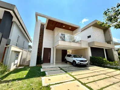 Casa de Condomínio com 3 Quartos para alugar, 251m² no Condomínio Belvedere, Cuiabá