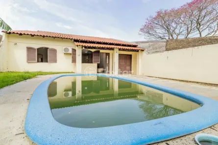 Casa com 2 Quartos à venda, 128m² no Harmonia, Canoas