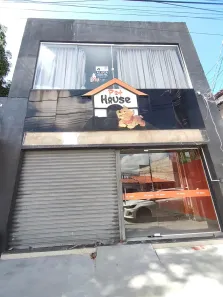 Prédio Comercial para alugar, 200m² no Luzia, Aracaju
