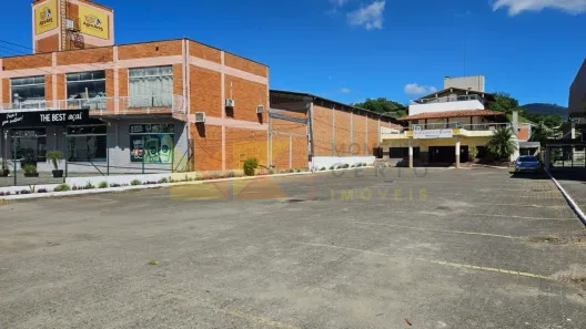 Casa com 4 Quartos à venda, 700m² no Itoupava Central, Blumenau