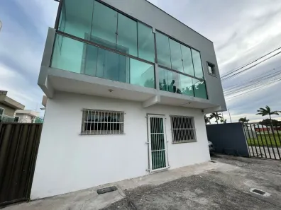 Casa de Condomínio com 2 Quartos para venda ou aluguel, 75m² no Barra de São João, Casimiro de Abreu