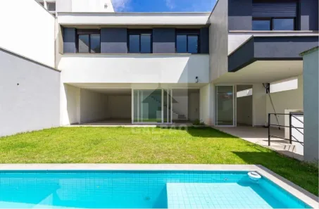 Sobrado com 4 Quartos à venda, 427m² no Campo Belo, São Paulo