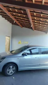 Casa com 3 Quartos à venda, 145m² no Jardim das Palmeiras, Uberlândia