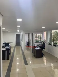Galpão/Depósito/Armazém à venda, 3700m² no Quinta da Paineira, São Paulo