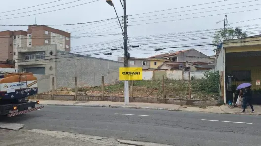 Lote/Terreno à venda, 634m² no Vila Lutécia, Santo André