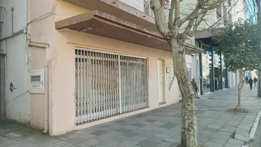 Sala Comercial para alugar, 180m² no Nossa Senhora de Lourdes, Caxias do Sul