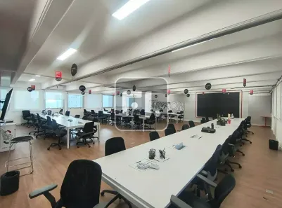 Sala Comercial para venda ou aluguel, 250m² no Cerqueira César, São Paulo
