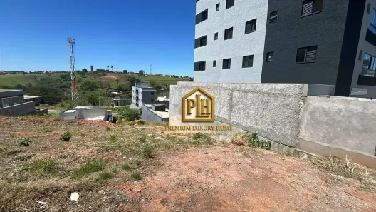 Lote/Terreno à venda, 197m² no Residencial Jardins da Catalunha, Atibaia
