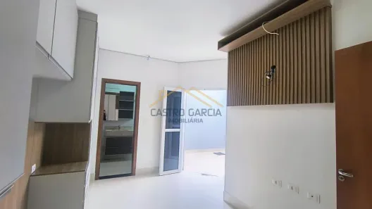 Casa com 3 Quartos à venda, 100m² no Parque Universitário, Americana