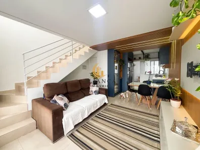 Sobrado com 2 Quartos à venda, 80m² no Bela Vista, Palhoça