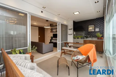Apartamento com 2 Quartos à venda, 88m² no Vila Romana, São Paulo