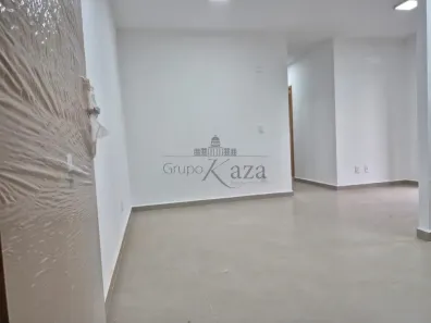 Apartamento com 3 Quartos para alugar, 68m² no Parque Industrial, São José dos Campos