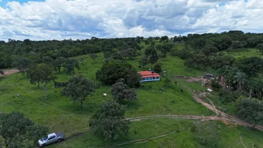 Fazenda/Sítio com 3 Quartos à venda, 4m² no , Cromínia