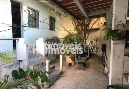 Casa com 3 Quartos à venda, 337m² no Santa Tereza, Belo Horizonte