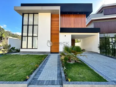 Casa com 4 Quartos à venda, 165m² no Posse, Teresópolis