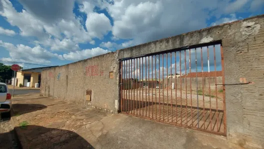 para alugar, 1100m² no Parque das Américas, Uberaba