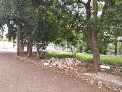Lote/Terreno à venda, 1027m² no Conjunto Habitacional Maria Cecília Serrano de Oliveira, Londrina