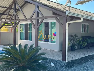 Casa com 3 Quartos à venda, 130m² no Armação, Penha