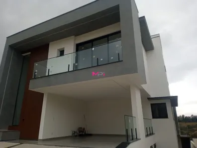 Sobrado com 4 Quartos à venda, 500m² no Medeiros, Jundiaí