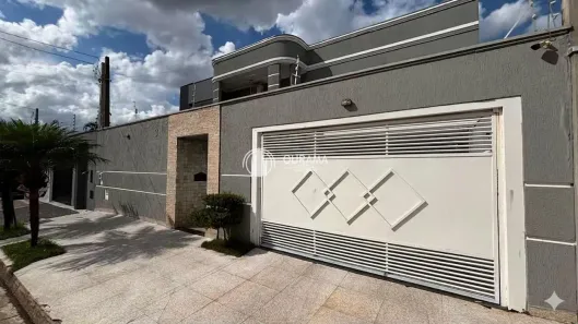 Casa com 4 Quartos à venda, 280m² no Jardim Terramérica III, Americana