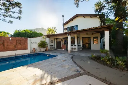 Casa com 4 Quartos à venda, 280m² no Jardim Isabel, Porto Alegre