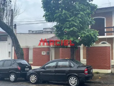 Sobrado com 4 Quartos à venda, 173m² no Jardim América, São José dos Campos