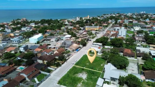 Lote/Terreno à venda, 900m² no Itapema do Norte, Itapoá
