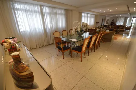 Apartamento com 4 Quartos à venda, 275m² no Savassi, Belo Horizonte