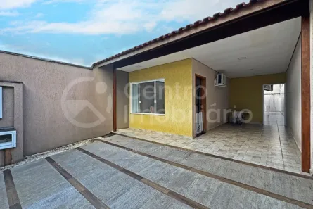 Casa com 2 Quartos à venda, 83m² no , Peruíbe