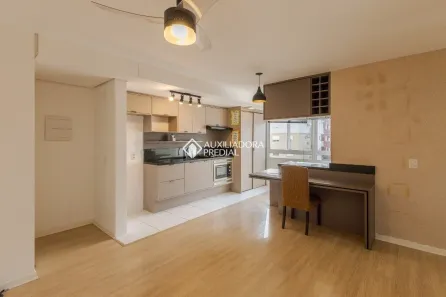 Apartamento com 2 Quartos à venda, 55m² no Fátima, Canoas