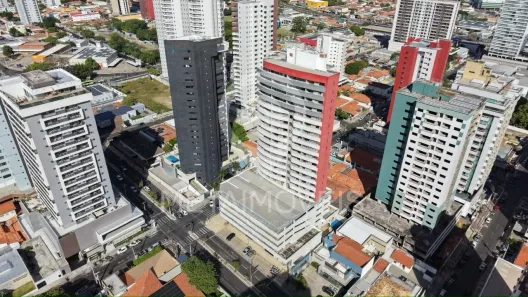 Flat com 1 Quarto para venda ou aluguel, 60m² no Jóquei, Teresina