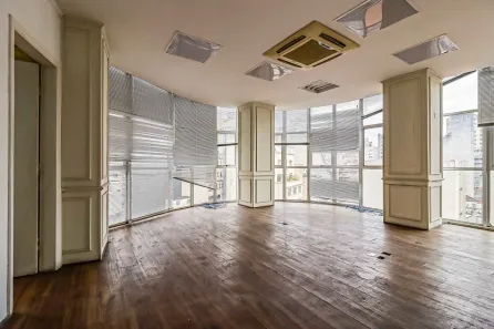 Ponto Comercial para alugar, 98m² no Sé, São Paulo
