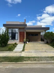 Casa de Condomínio com 4 Quartos à venda, 210m² no Universidade, Vitória da Conquista