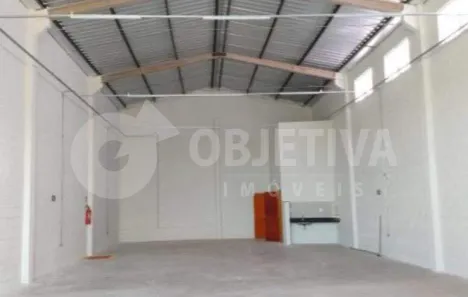 Galpão/Depósito/Armazém à venda, 230m² no Pampulha, Uberlândia