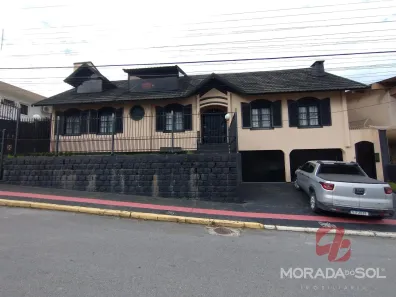 Casa com 5 Quartos à venda, 195m² no Itaguaçu, Florianópolis