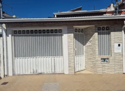 Casa com 4 Quartos à venda, 176m² no Jardim Olímpico, Pouso Alegre