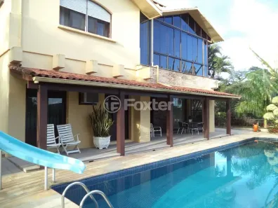 Casa com 3 Quartos à venda, 667m² no Guarujá, Porto Alegre
