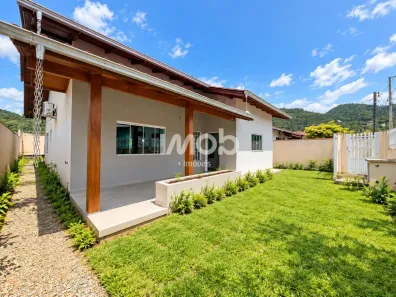 Casa com 3 Quartos à venda, 132m² no Ilha da Figueira, Jaraguá do Sul