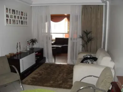 Apartamento com 3 Quartos para alugar, 100m² no Centro, Balneário Camboriú
