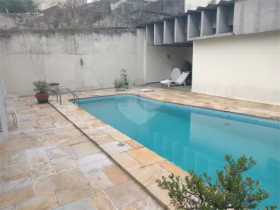 Casa com 3 Quartos à venda, 213m² no Jardim das Bandeiras, São Paulo