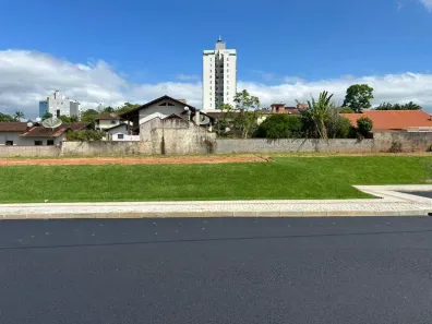 à venda, 311m² no Das Capitais, Timbó