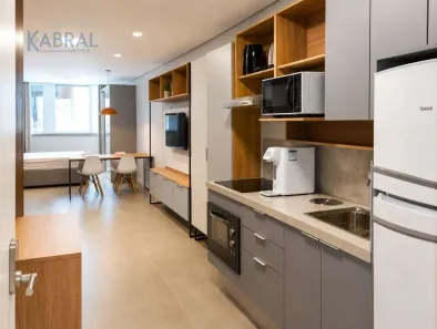 Kitnet com 1 Quarto para alugar, 30m² no Centro, Florianópolis