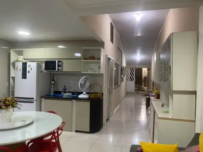 Sobrado com 3 Quartos para alugar, 200m² no Turu, São Luís
