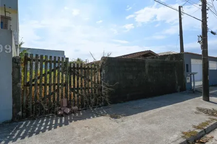 Lote/Terreno à venda, 300m² no Belmira Novaes, Peruíbe