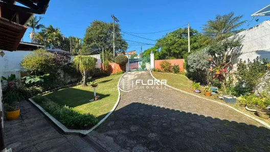 Casa de Condomínio com 3 Quartos à venda, 334m² no Badu, Niterói