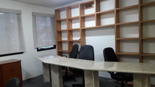Sala Comercial à venda, 38m² no Vila Olímpia, São Paulo