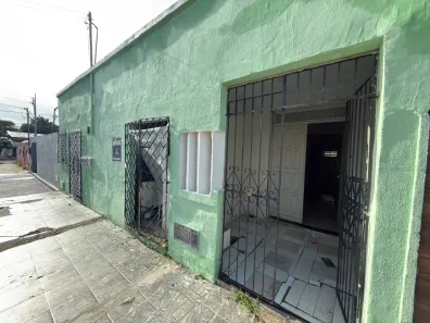 Casa com 2 Quartos para alugar, 100m² no Farolândia, Aracaju